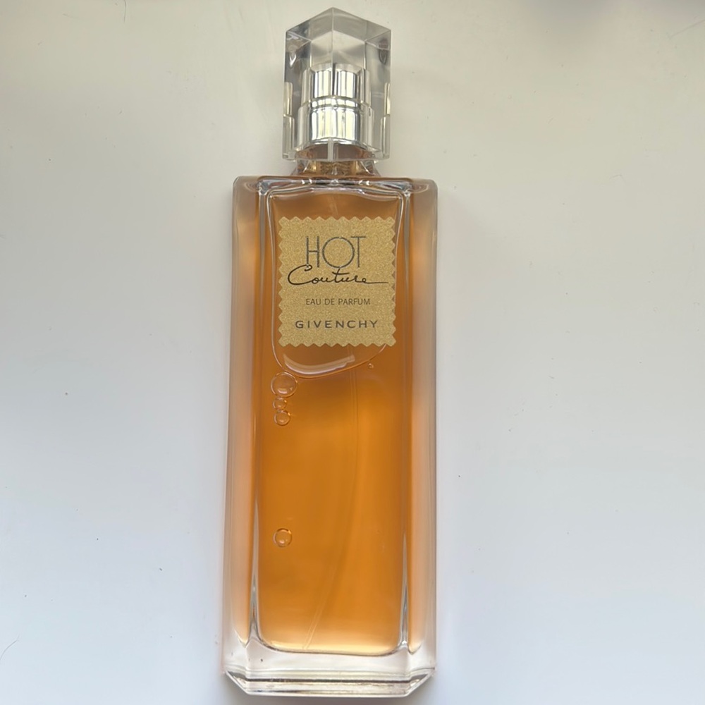 GIVENCHY Hot Couture Perfume